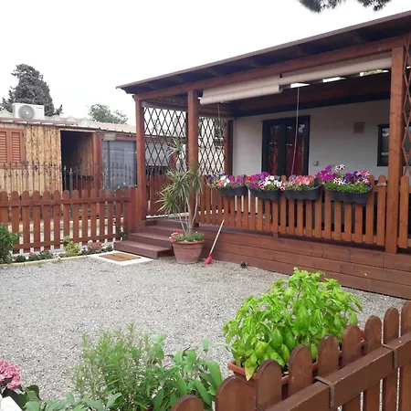 Casa vacanze Mobile Margine Rosso *